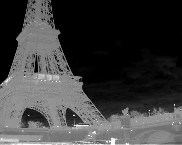 An infrared image of the Eiffel tower